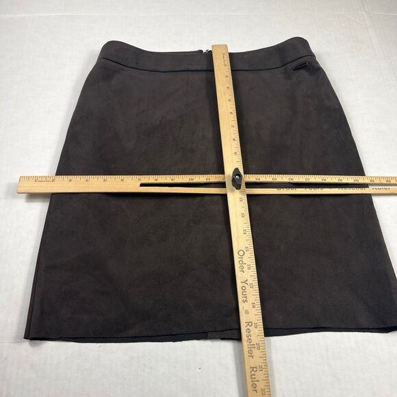 T Tahari Faux Suede Pencil Skirt Brown Corpcore Workwear Classic Back Zip M - Picture 5 of 12